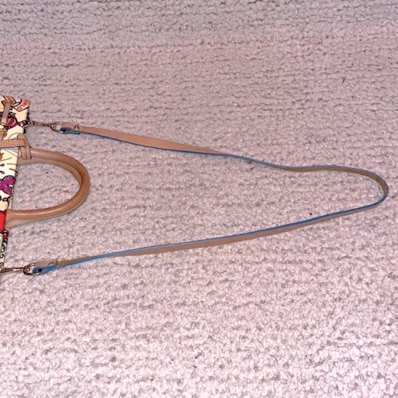 Dooney & Bourke Vintage Disney World Tassel Tote Crossbody Purse Shoulder Bag - Picture 7 of 15